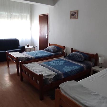 Apartmani Banatski Konak Zrenjanin Extérieur photo