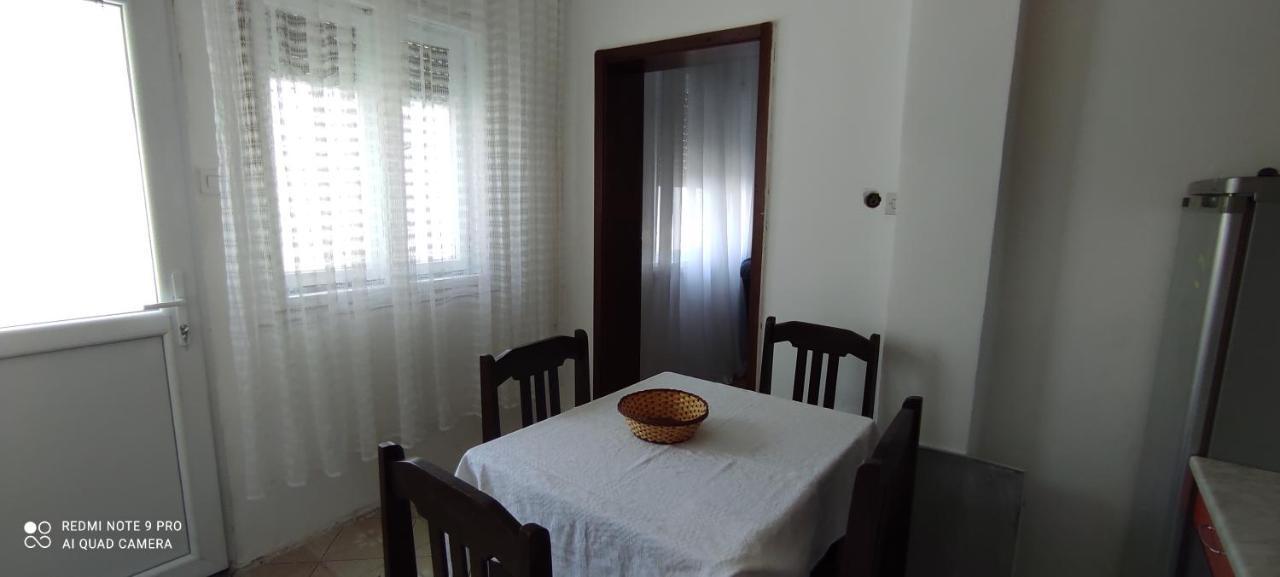 Apartmani Banatski Konak Zrenjanin Extérieur photo